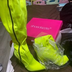knee high heels in highlighter green/yellow color
